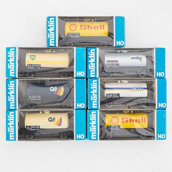 Märklin, fourteen tank cars, gauge H0.