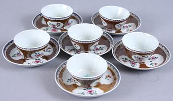 KOPPAR MED FAT, 6 st, porslin, Kina, 1700-tal.
