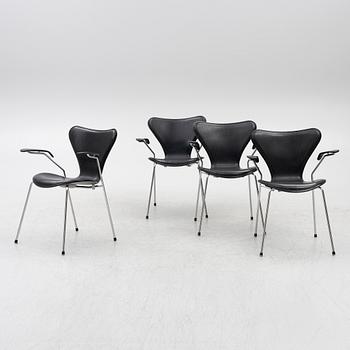 Arne Jacobsen, Armchairs, 4 pcs, "The Seven", Fritz Hansen, Denmark, 2006.