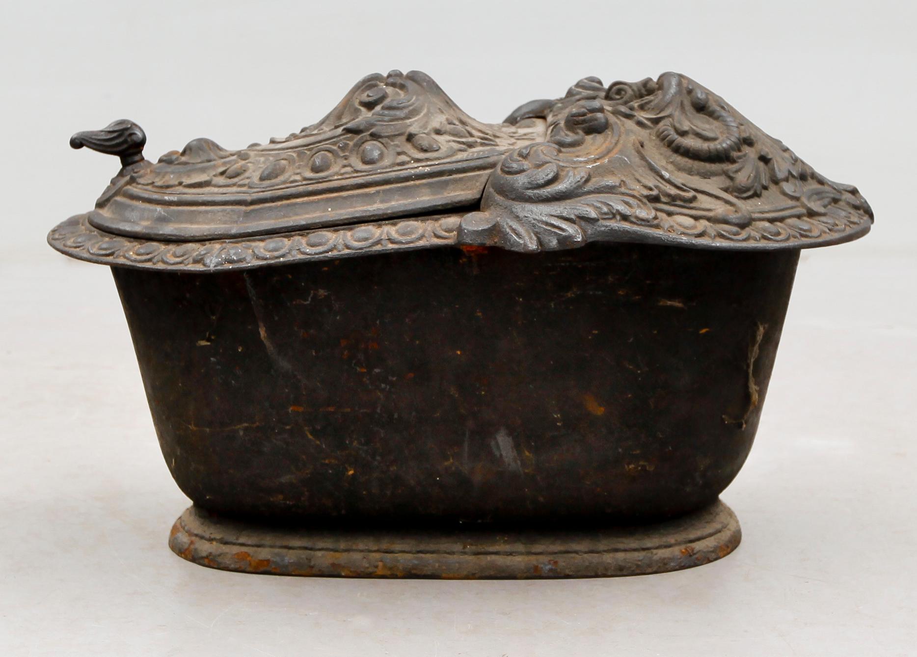 KOLBOX, gjutjärn, 1800-tal.