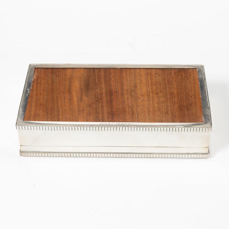 Cigarette/cigar box, silver 835, Swedish import marks, first half of the 20th century.