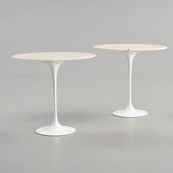 SIDOBORD, ett par, "Tulip", Eero Saarinen, Knoll International.