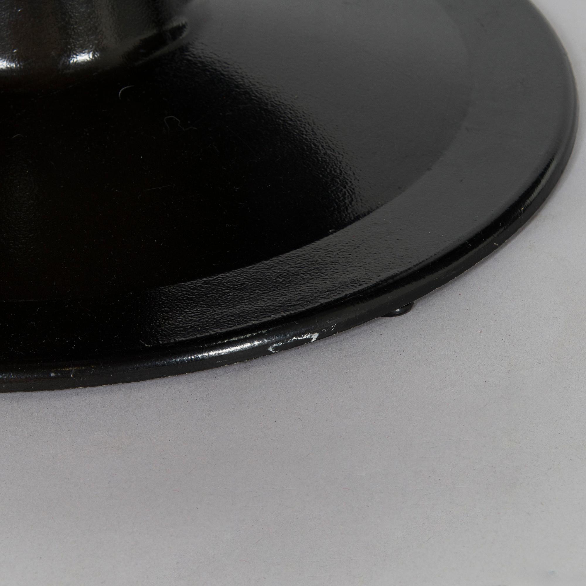 Yrjö Kukkapuro, a pair of 1960/1970s armchairs, model 3814-KF, for Haimi.