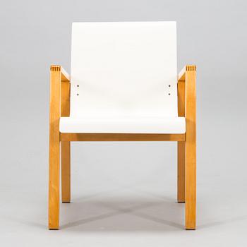 Alvar Aalto, a late 20th century '403' armchair for Artek.