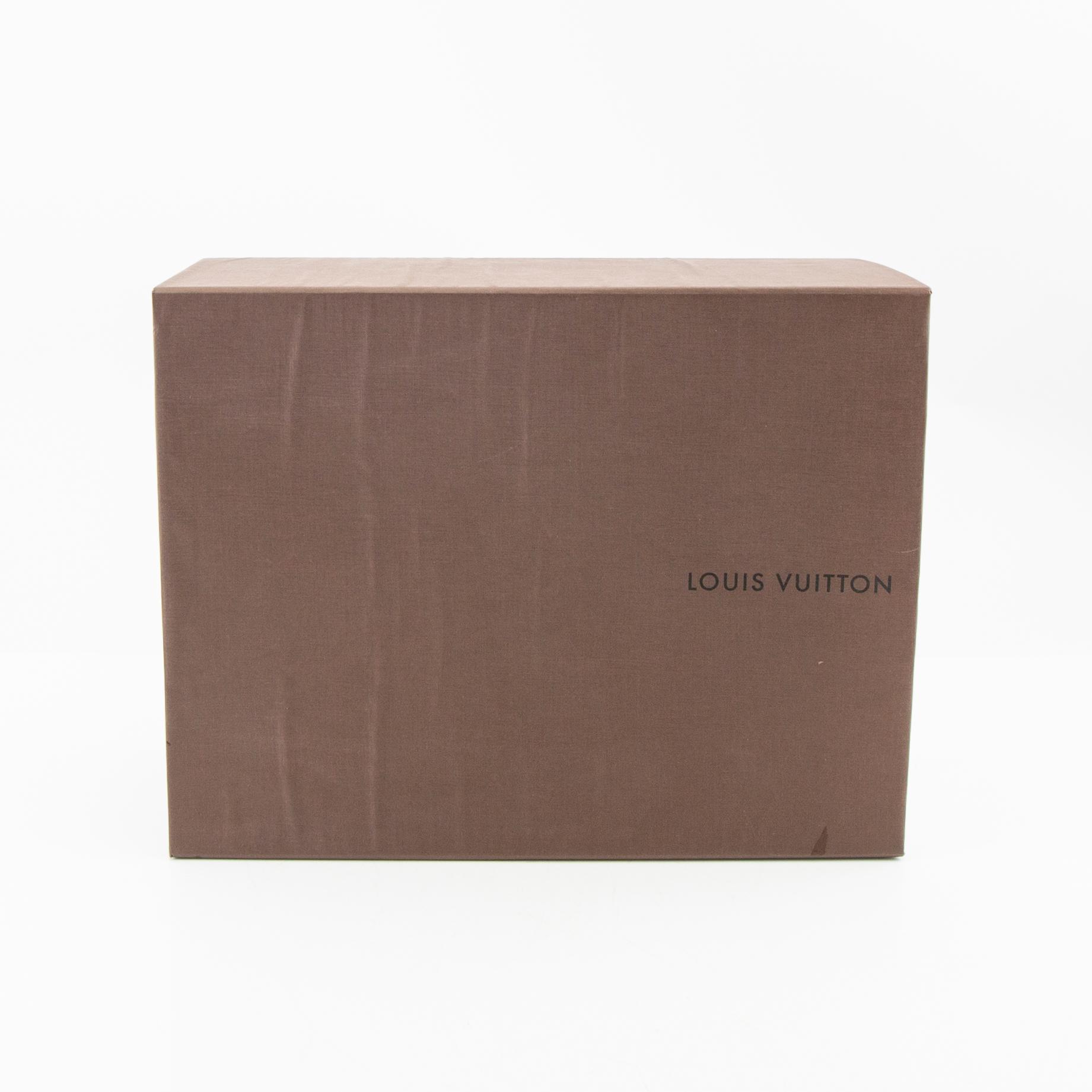 Louis Vuitton, "Twist MM Epi Noir", bag, France 2015.
