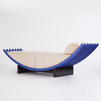 Jonas Bohlin, a 'Concav' chaise longue, Källemo, Sweden ca 1985.