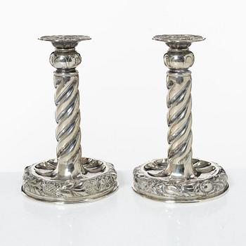 Ljusstakar, ett par, silver, barockstil, svensk importstämpel, 1900-tal.