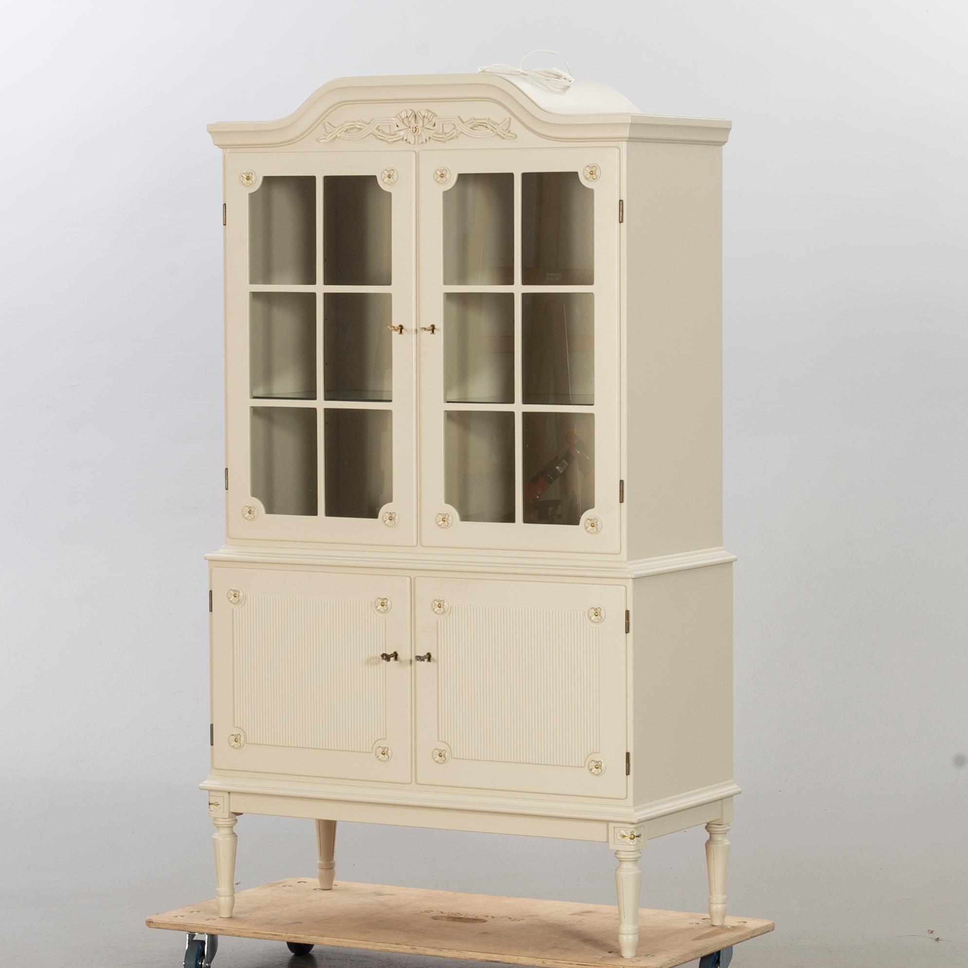 MATGRUPP 8 dlr gustaviansk stil 1900-talets mitt.