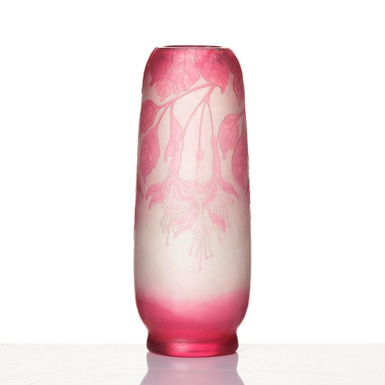 Karl Lindeberg, an Art Nouveau cameo glass vase, Kosta, Sweden, early 20th century.