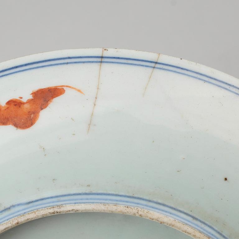 SKÅLFAT, porslin, Kina, 1800-talets andra hälft.