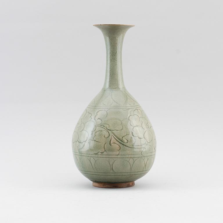 VAS, porslin, Kina, sent 1900-/2000-tal.