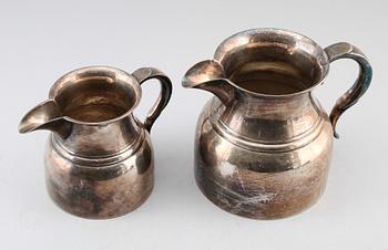 KANNOR, 2 st, nysilver, 1900-talets första hälft.