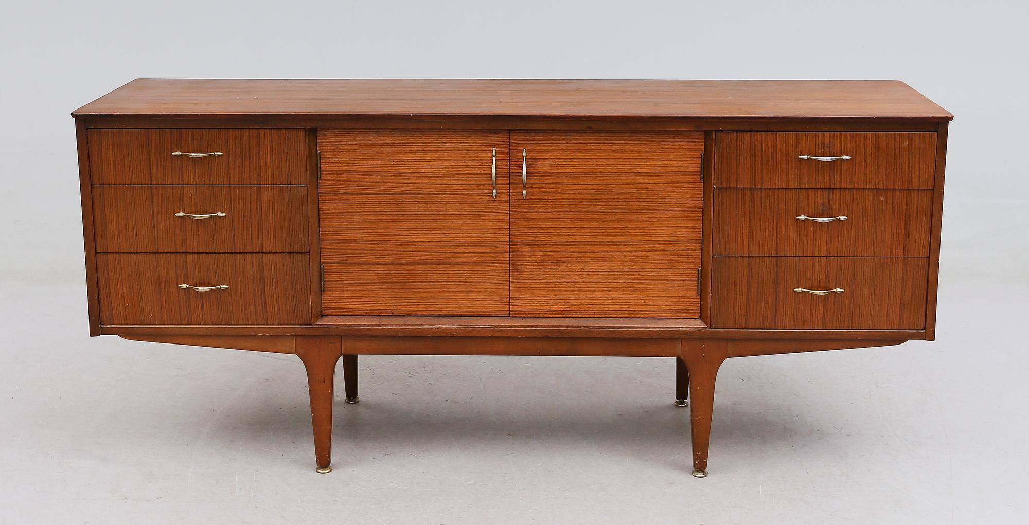 SIDEBOARD, 1900-talets andra hälft.