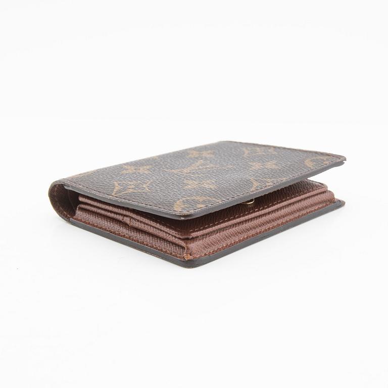 Louis Vuitton, wallet.