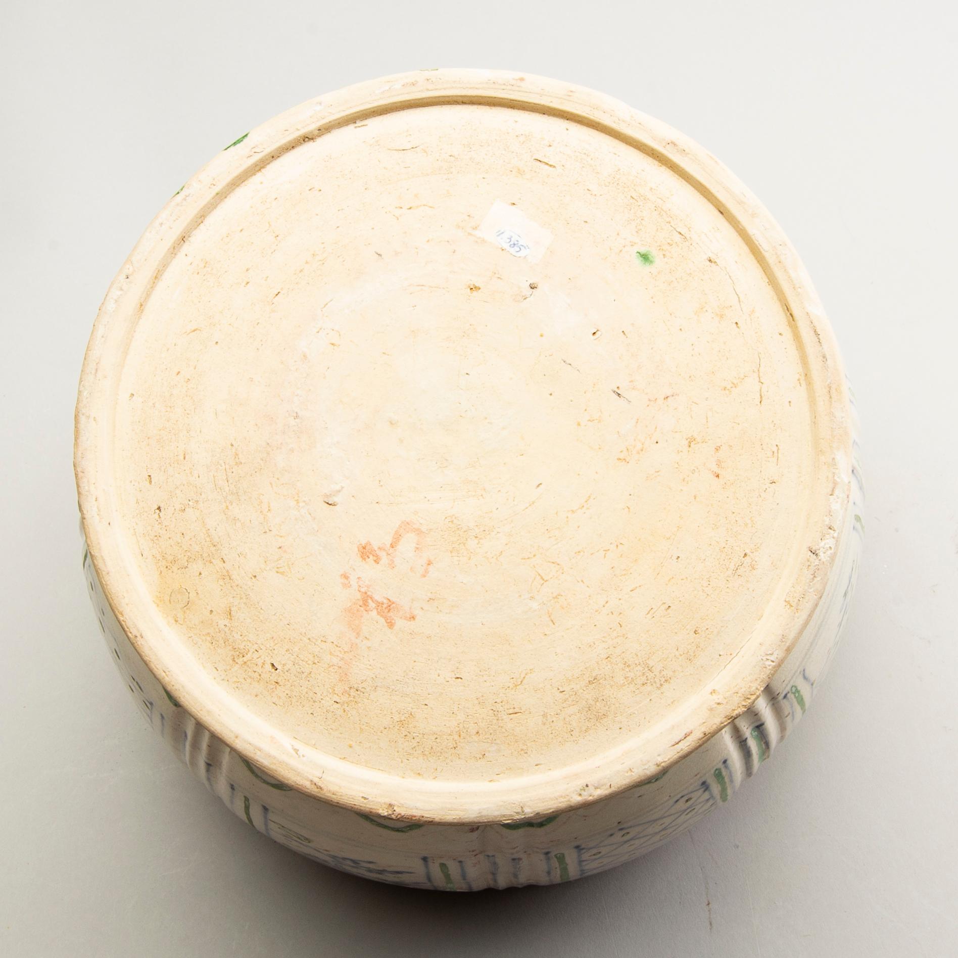 Burk, keramik. Vietnam, 1700/1800-tal.