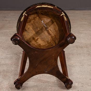 BORD, empirestil, 1900-tal.
