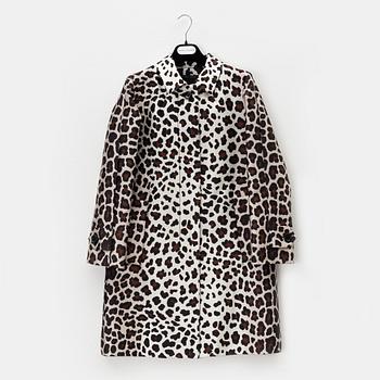 Marc Jacobs, a leopard print silk and polyester mix coat, size 0.