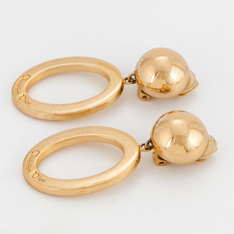 CHRISTIAN DIOR, Earrings.