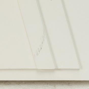 Lars Erik Falk, "Relief i vitt 52".