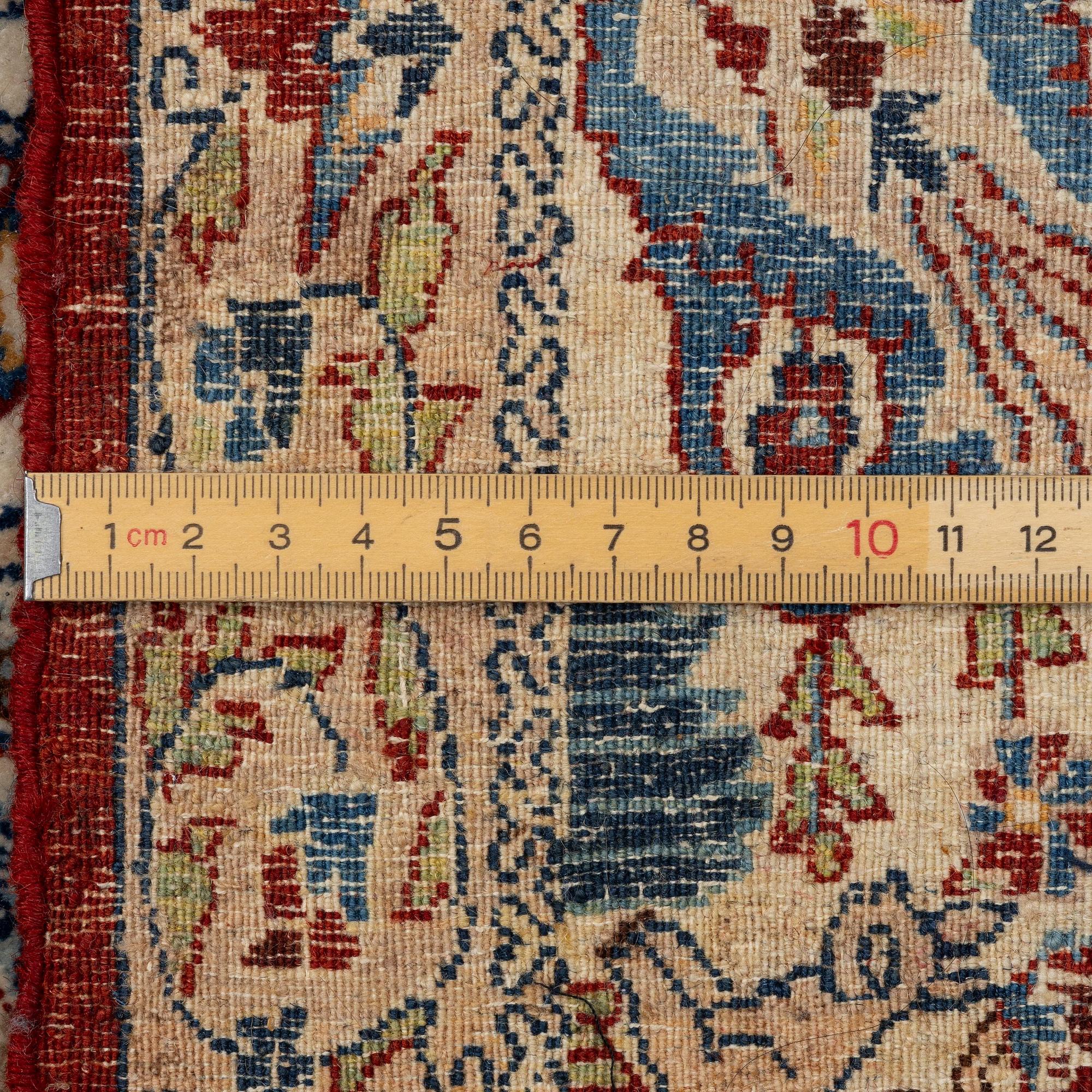 Matta, semiantik Nain Tudeshk, centrala Persien, ca 244 x 148 cm.