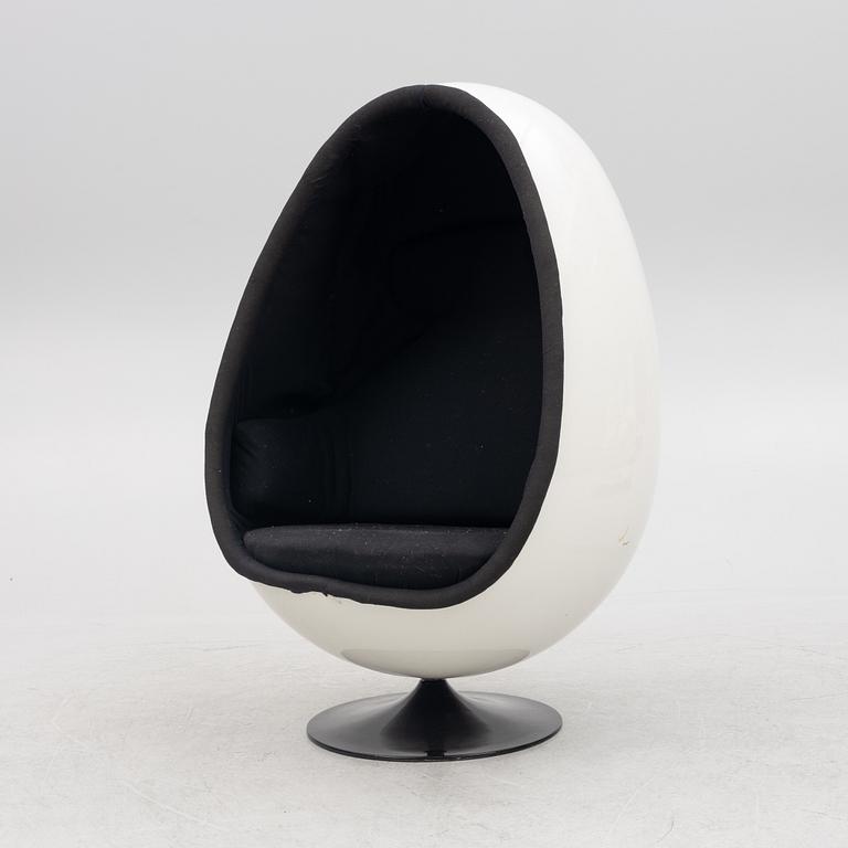 Henrik Thor-Larsen, armchair, 'Ovalia', Torlan, Staffanstorp, 1960s-70s.