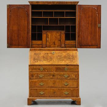 Skrivskåp, Stockholmsarbete, 1700-talets mitt, Senbarock.