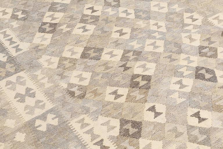 MATTA, Kelim, ca 300 x 188 cm.