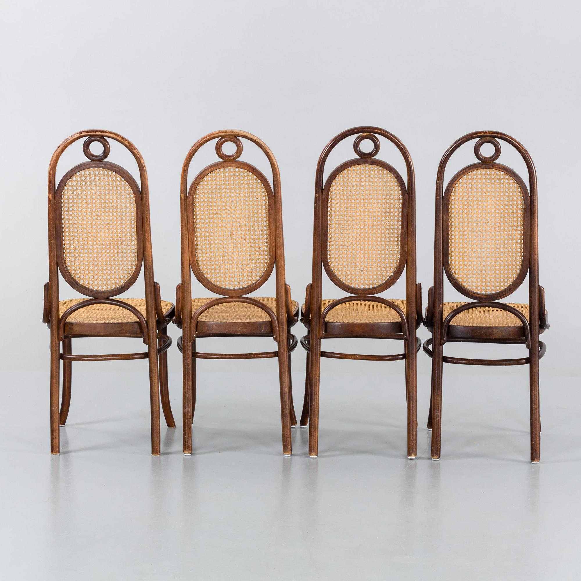 STOLAR, 4 st Thonet-typ. 1900-talets första hälft.