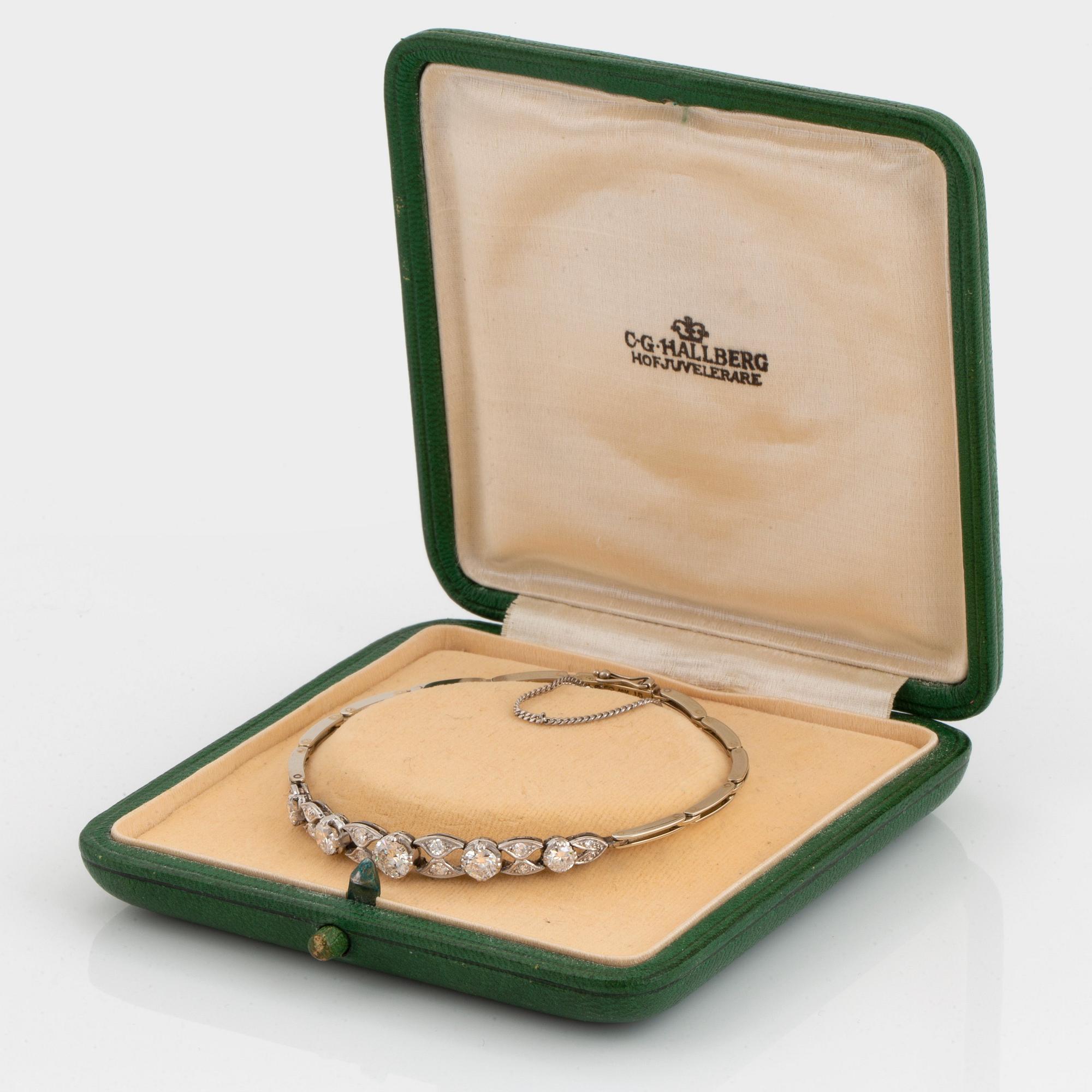 Armband 18K guld och vitguld med gammal- och åttkantslipade diamanter av CG Hallberg.