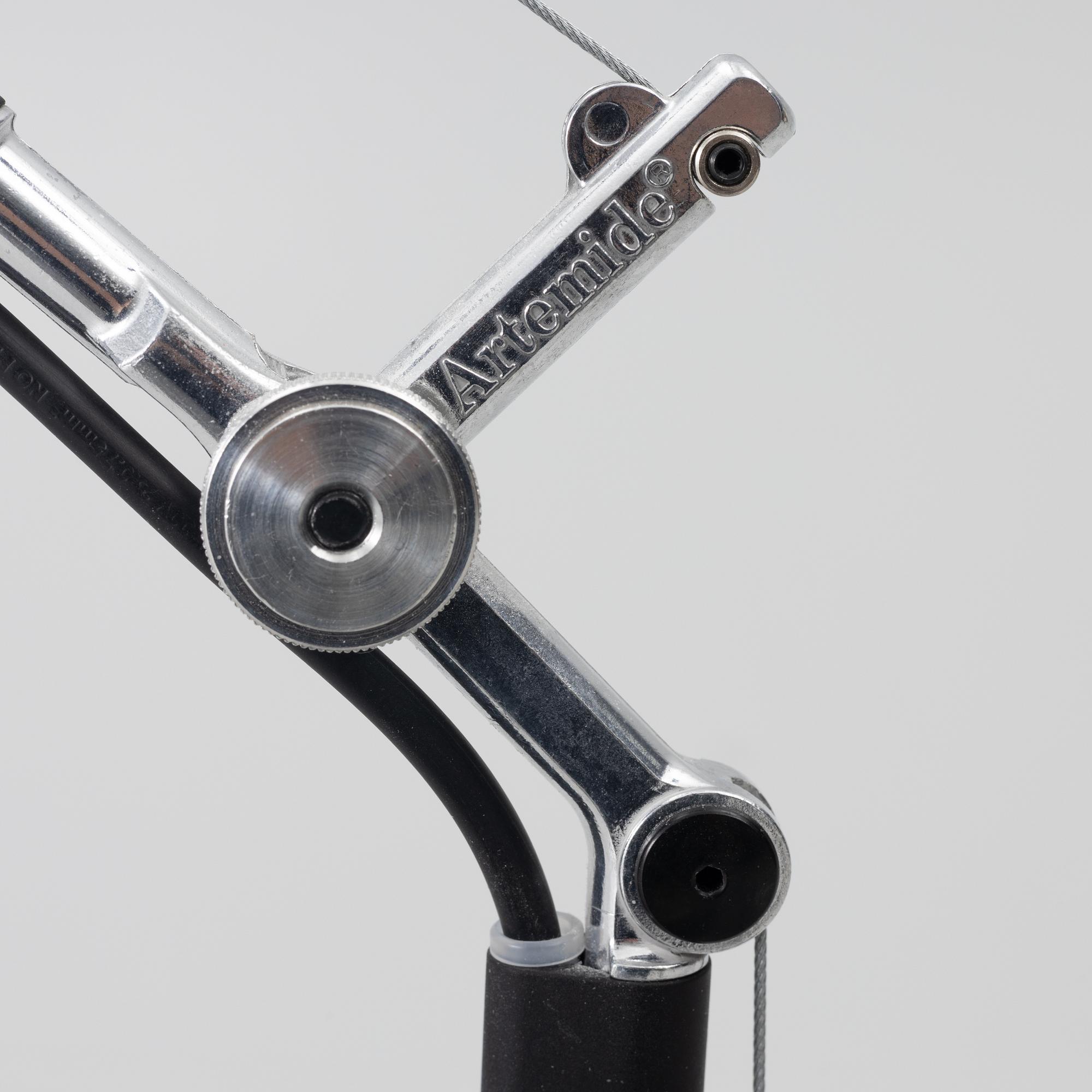 Michele De Lucchi & Giancarlo Fassina, a pair of 'Tolomeo' desk top lamps, Artemide, Italy.