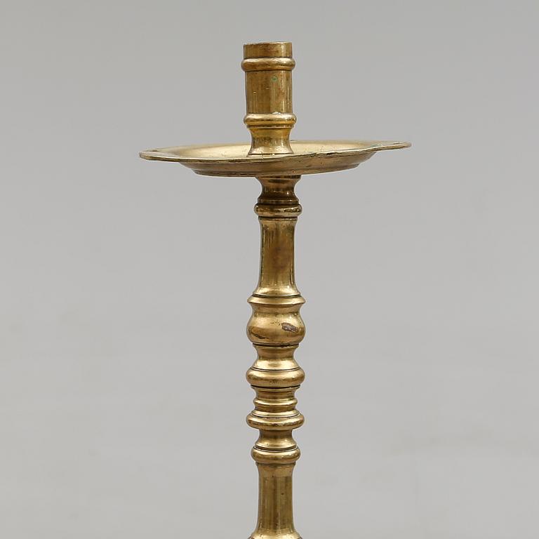 GOLVLJUSSTAKE, mässing, möjligen barock 1700-tal.