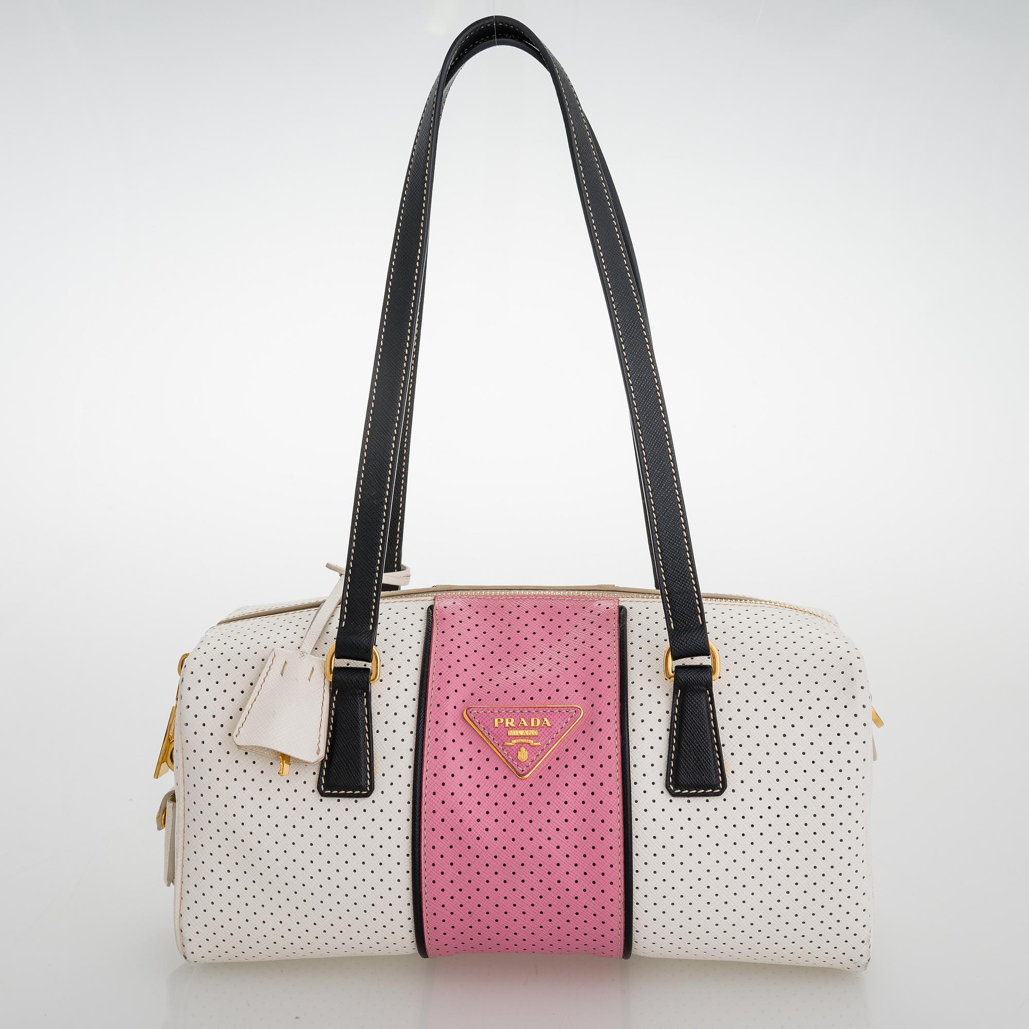 PRADA, Laukku ja lompakko.