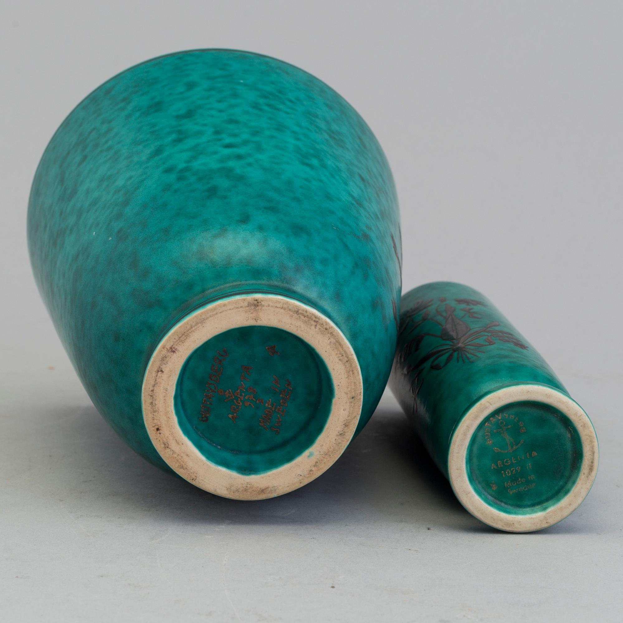 WILHELM KÅGE, vaser, 2 st, stengods, "Argenta", Gustavsberg, 1900-tal.