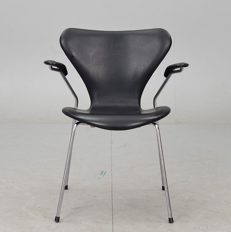 KARMSTOL, "Sjuan", Arne Jacobsen, Fritz Hansen.