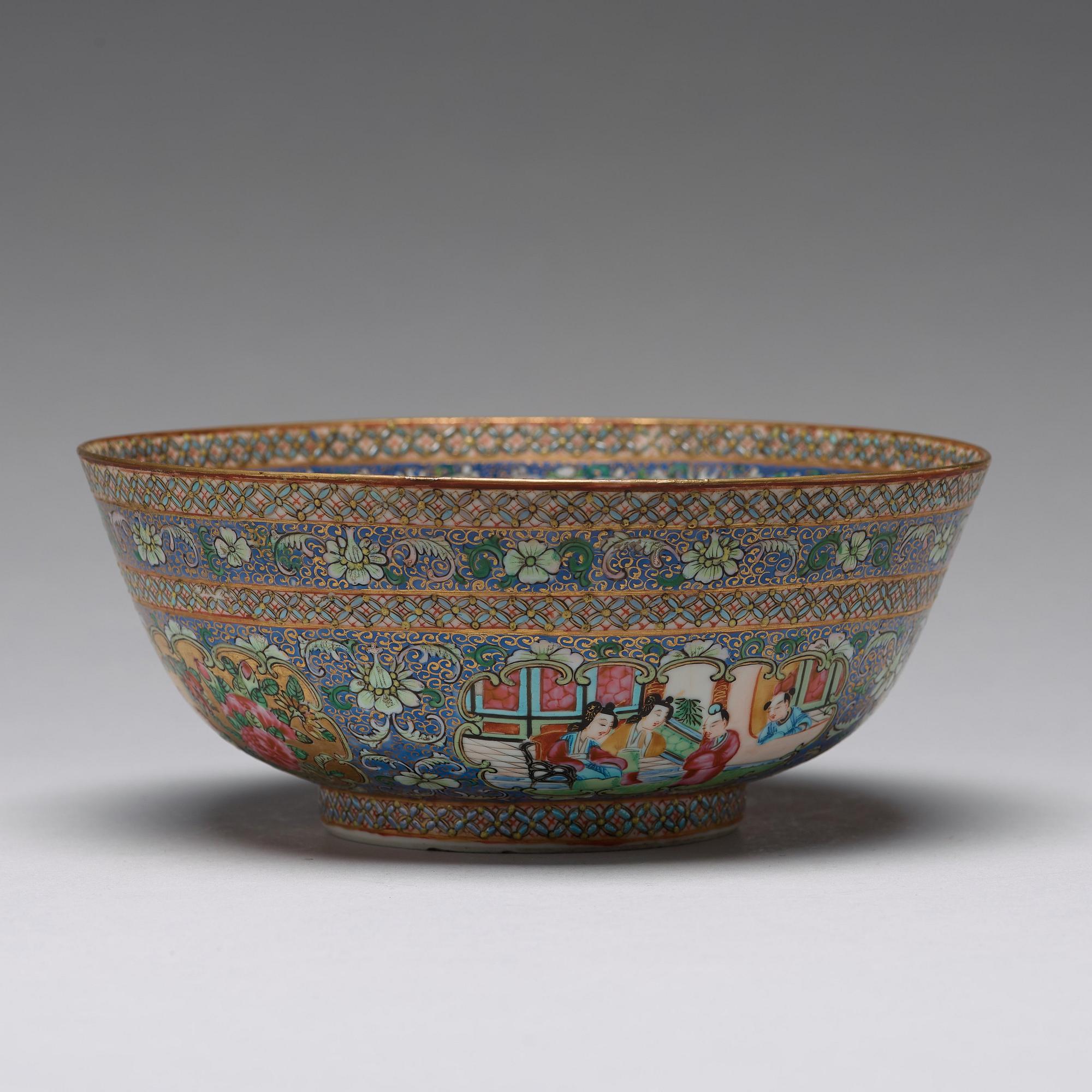 SKÅL, porslin. Kanton, Qingdynastin, 1800-tal.