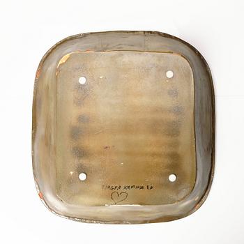 Birger Kaipiainen, a glazed ceramic dish, Arabia, Finland 1940s.