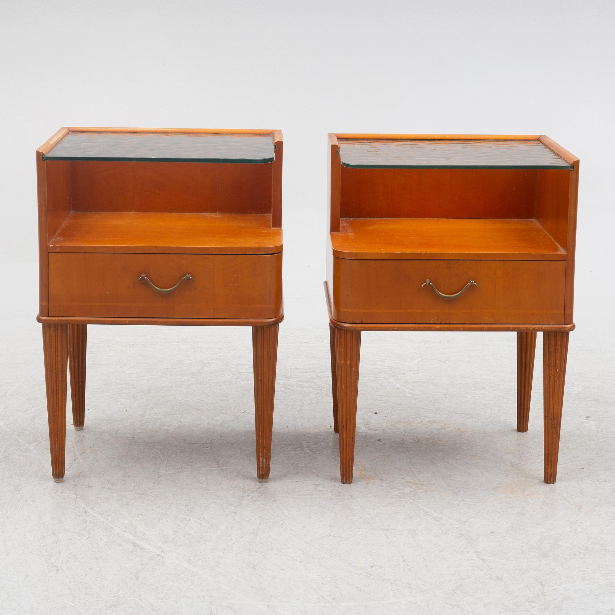 A pair of Swedish Modern bedside tables, 1940's.