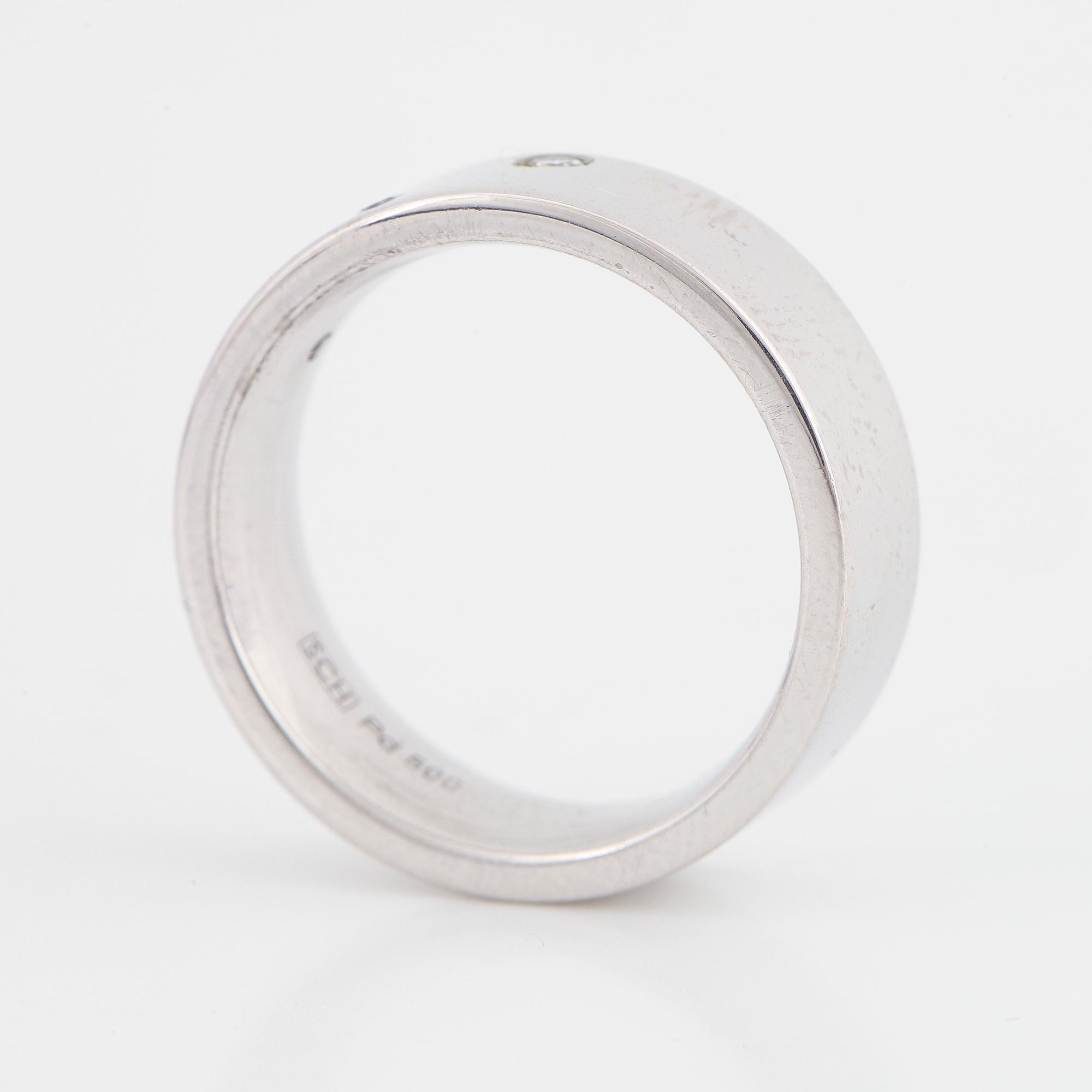 RING, Schalins, palladium med  diamanter.