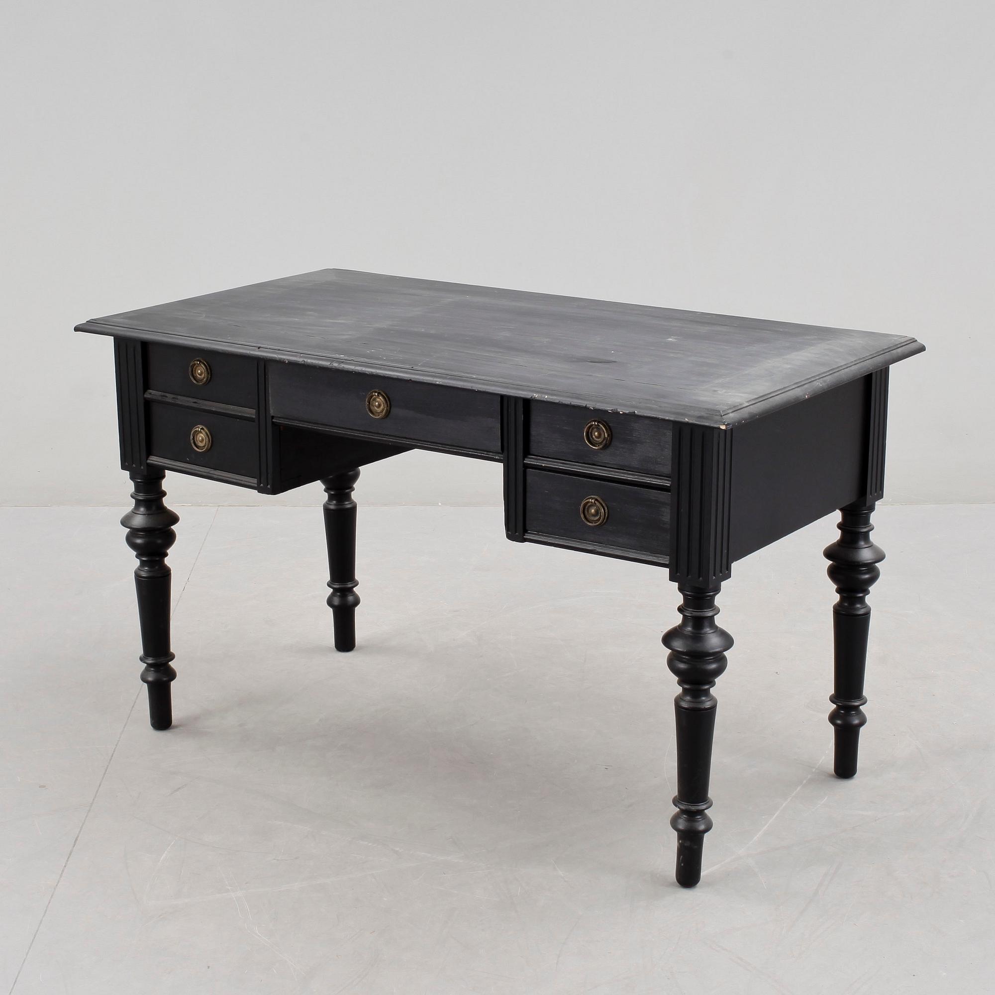 SKRIVBORD, nyrenässans, 1800-talets slut.