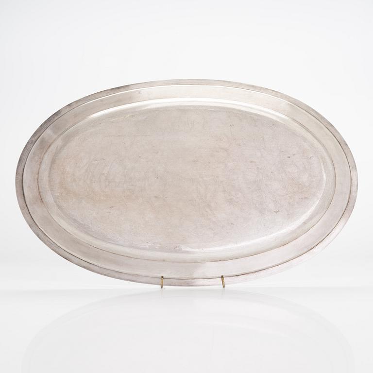 J.T. Buntzell, a silver serving dish, Saint Petersburg 1832.