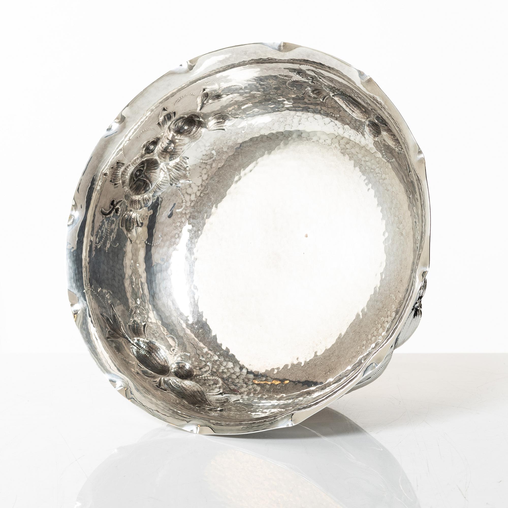 Eric Råström, a silver bowl, CG Råström, Stockholm 1976.