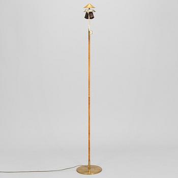 Paavo Tynell, A mid-20th Century floor lamp model 9602 for Taito, Finland.