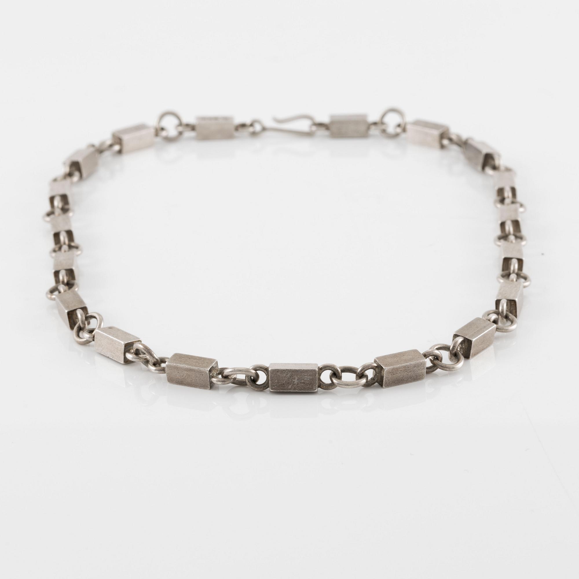 Wiwen Nilsson, halsband, sterlingsilver, Lund 1944.