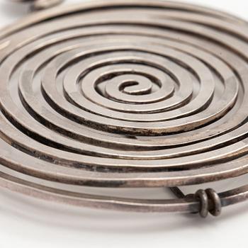 Alexander Calder, brosch, 1940-tal.