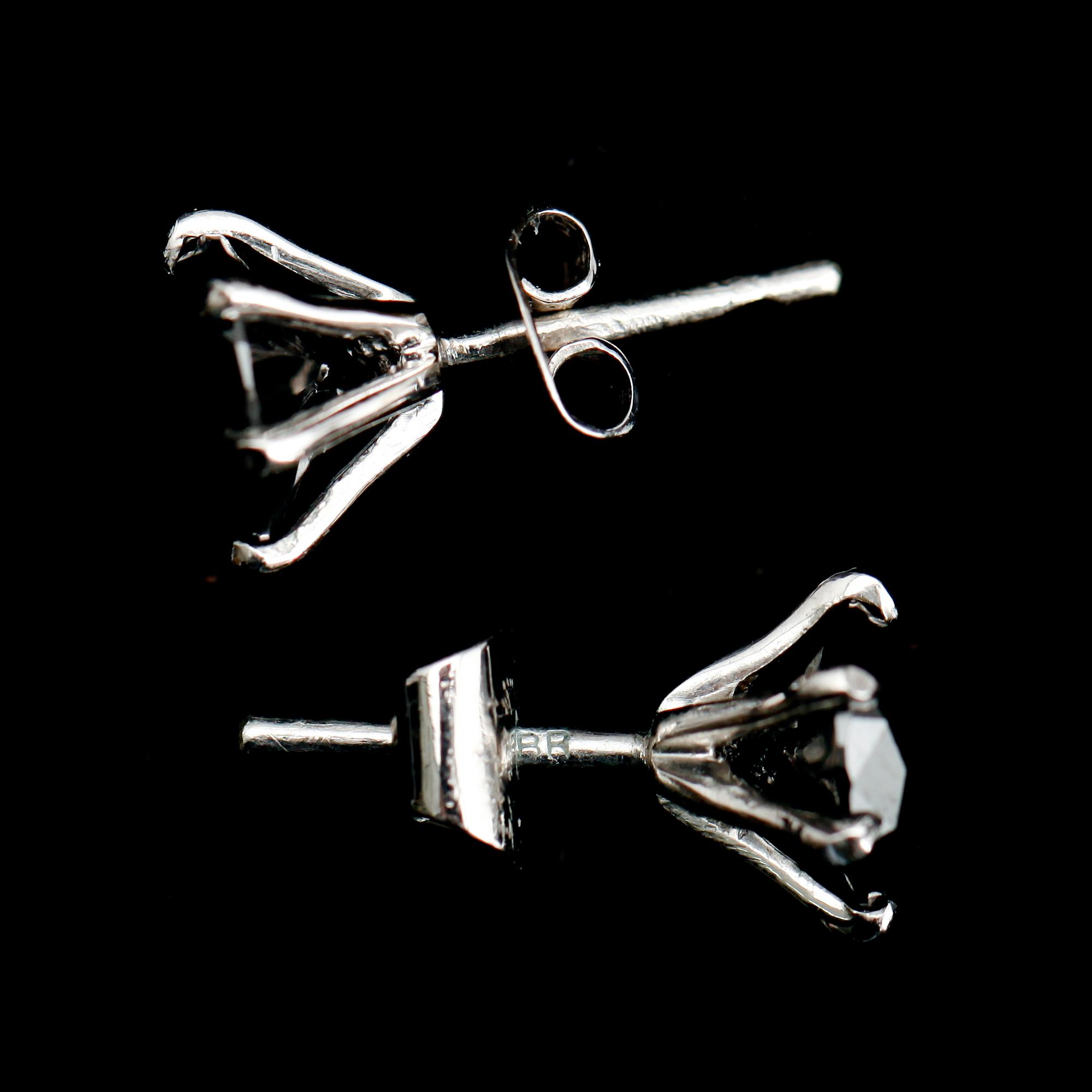 ÖRHÄNGEN, 1 par, silver, svarta diamanter tot ca 4.30 ct.