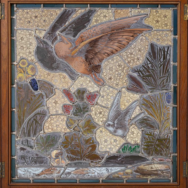 A fire screen, Maple & Co, England, circa 1900.