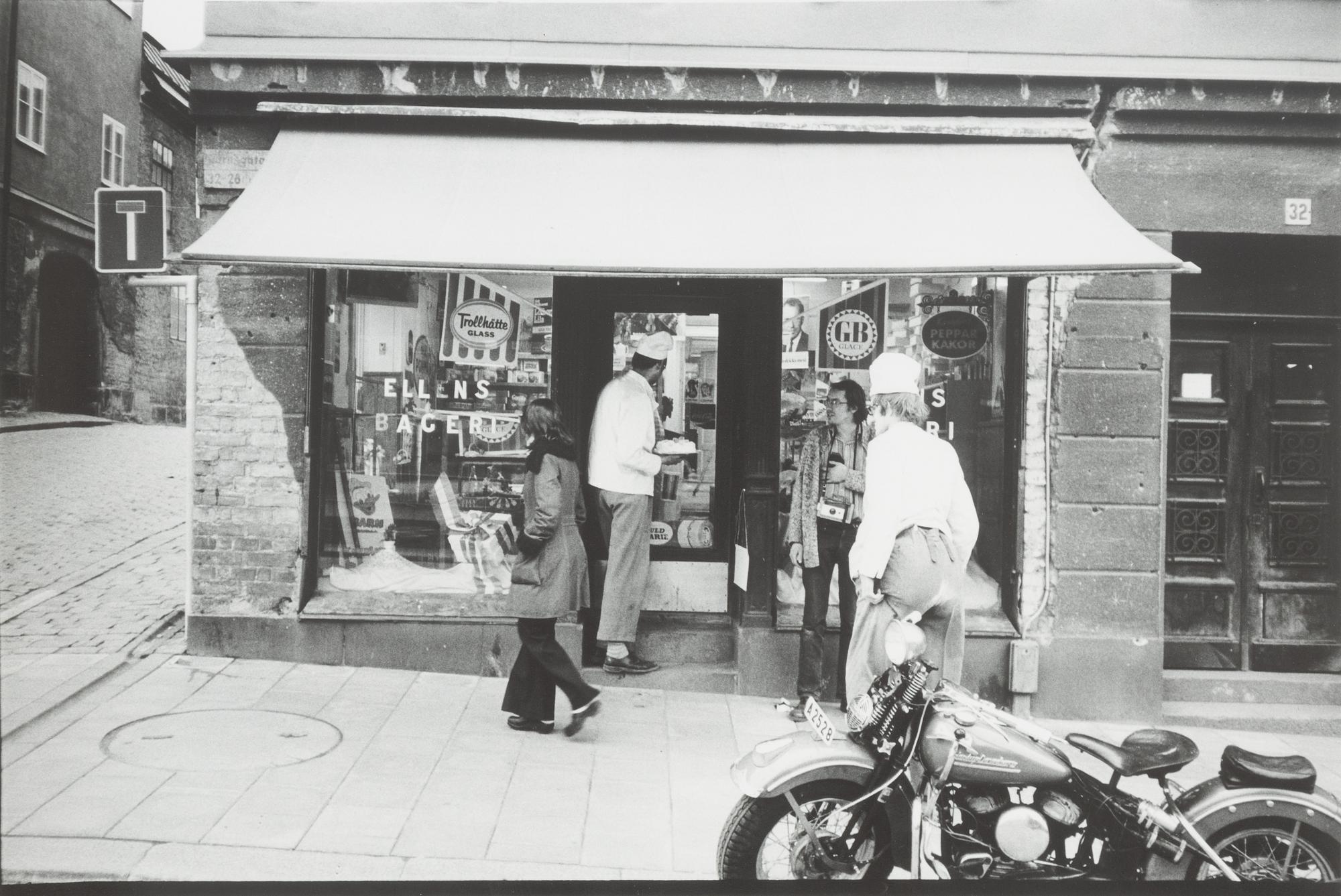 Carl Johan De Geer, photo, signed 16/30.