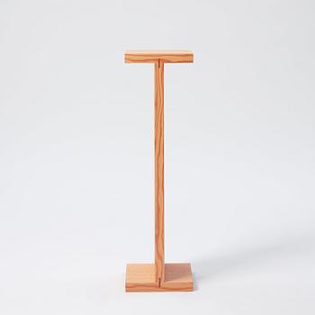 TAF, Gabriella Lenke & Mattias Ståhlbom, "Balk 700", pedestal, ed. 3/3, 2023.