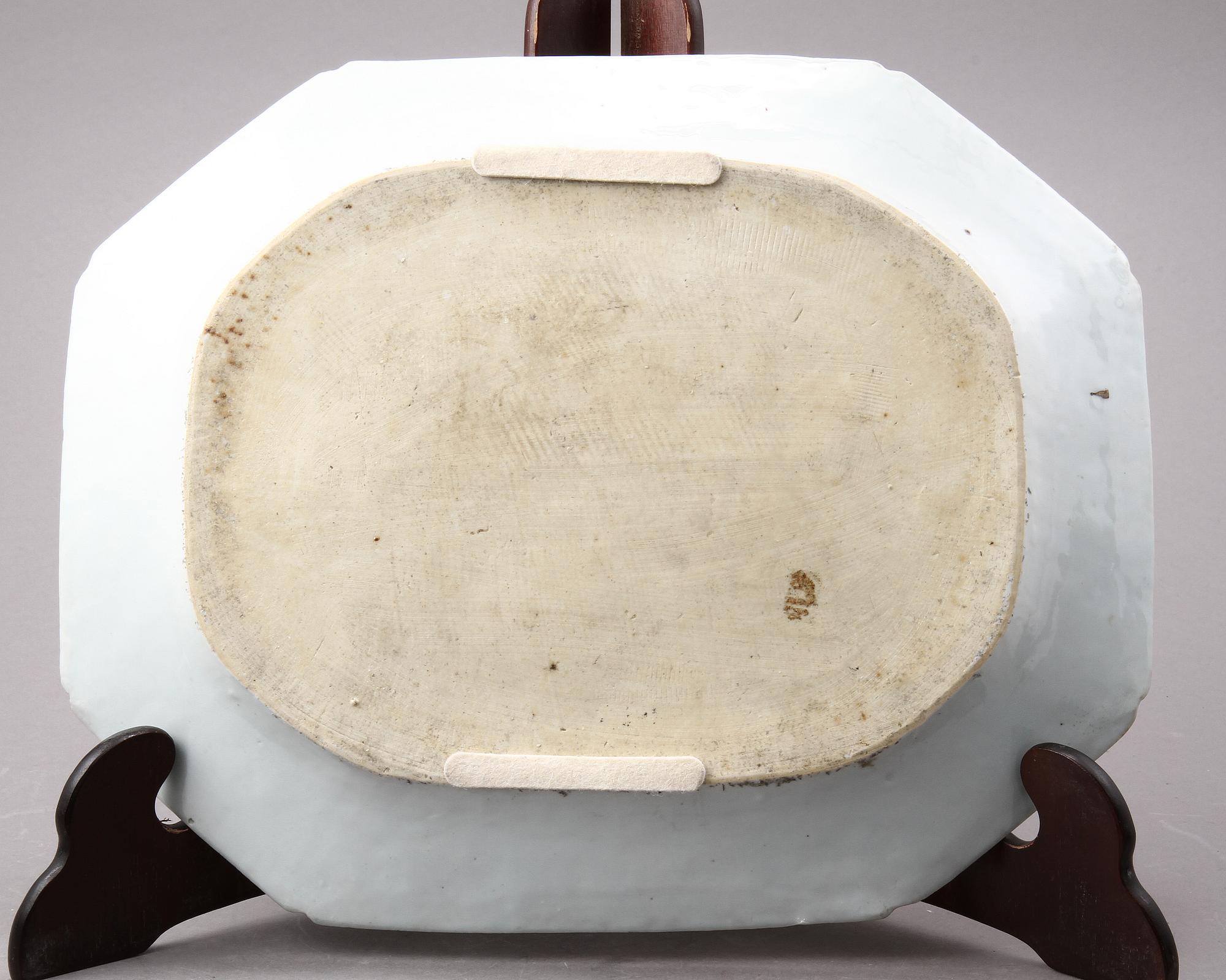 FAT, porslin, Kina, 1700-tal.