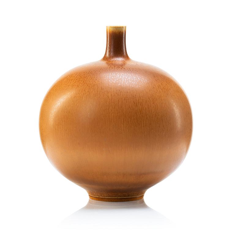 Berndt Friberg, a stoneware vase, Gustavsberg studio, Sweden 1968.